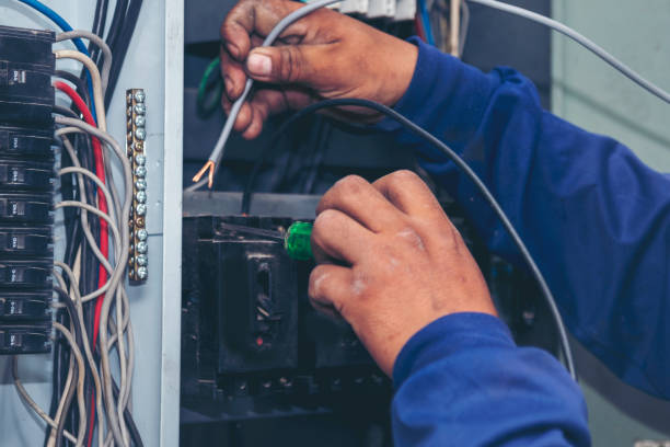 Best Circuit Breaker Repair  in American Falls, ID